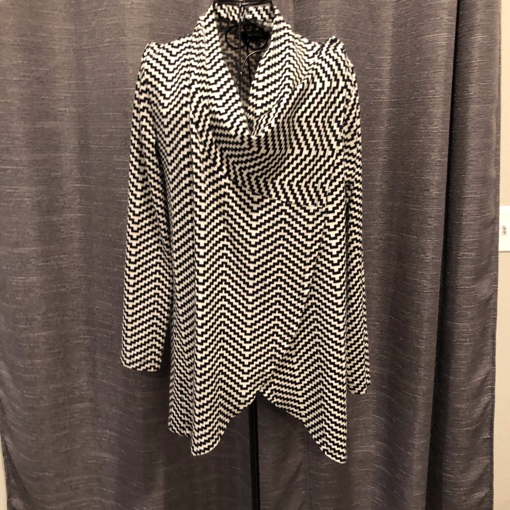 The Limited Wrap Sweater Black & White Medium EUC